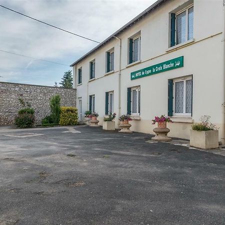 Hotel Du Cygne De La Croix Blanche Lailly-en-Val Exterior foto